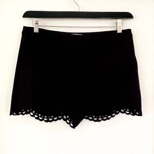 Elizabeth And James Perforated Black Hanlon Flat Front Short Size 12 Mid Rise